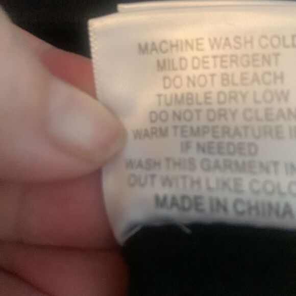 The Hundreds x Britney Spears NEW Stronger sweatshirt - Picture 9 of 9